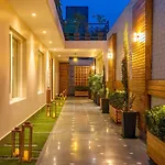 Stayvista At D Amour With Breakfast, Lawn, Bbq